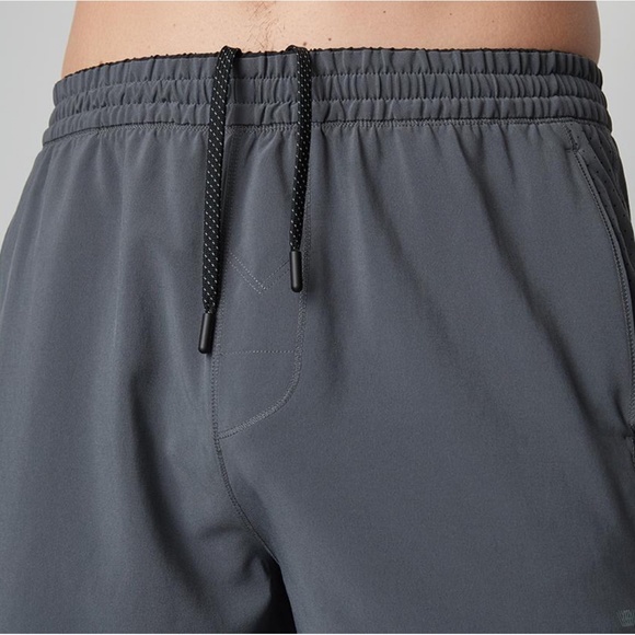 Mack Weldon Stratus Active Short Lined - Picture 4 of 8